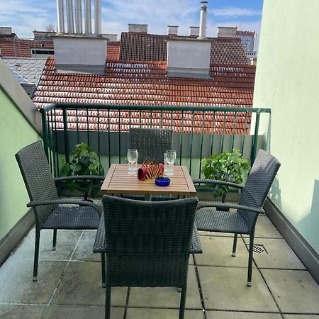 Апартаменти Dachterrasse Fuer 4 Personen Відень Екстер'єр фото