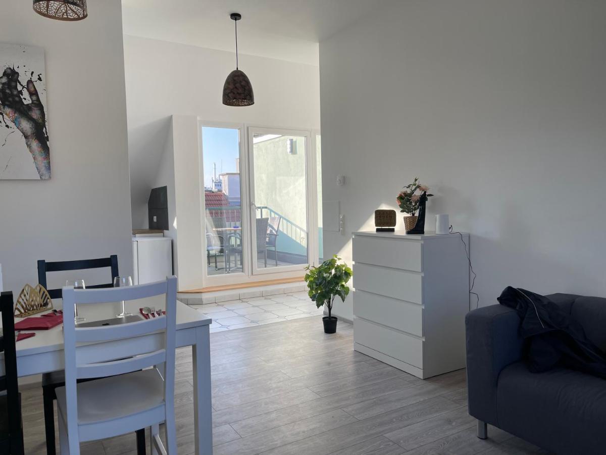 Апартаменти Dachterrasse Fuer 4 Personen Відень Екстер'єр фото